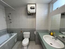 Monarchy Apartments (D11), Apartment #557270461